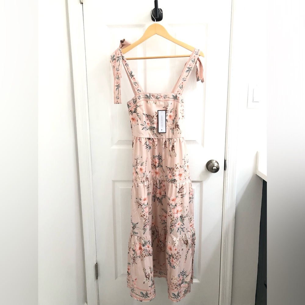 NWT Goodnight Macaroon Pink Floral Dress